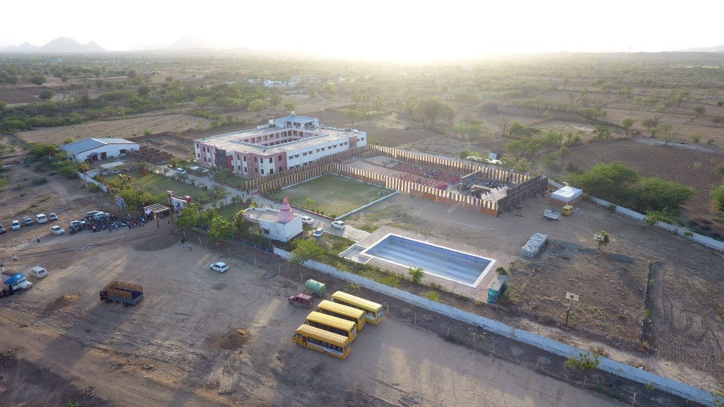 7 Acre Campus